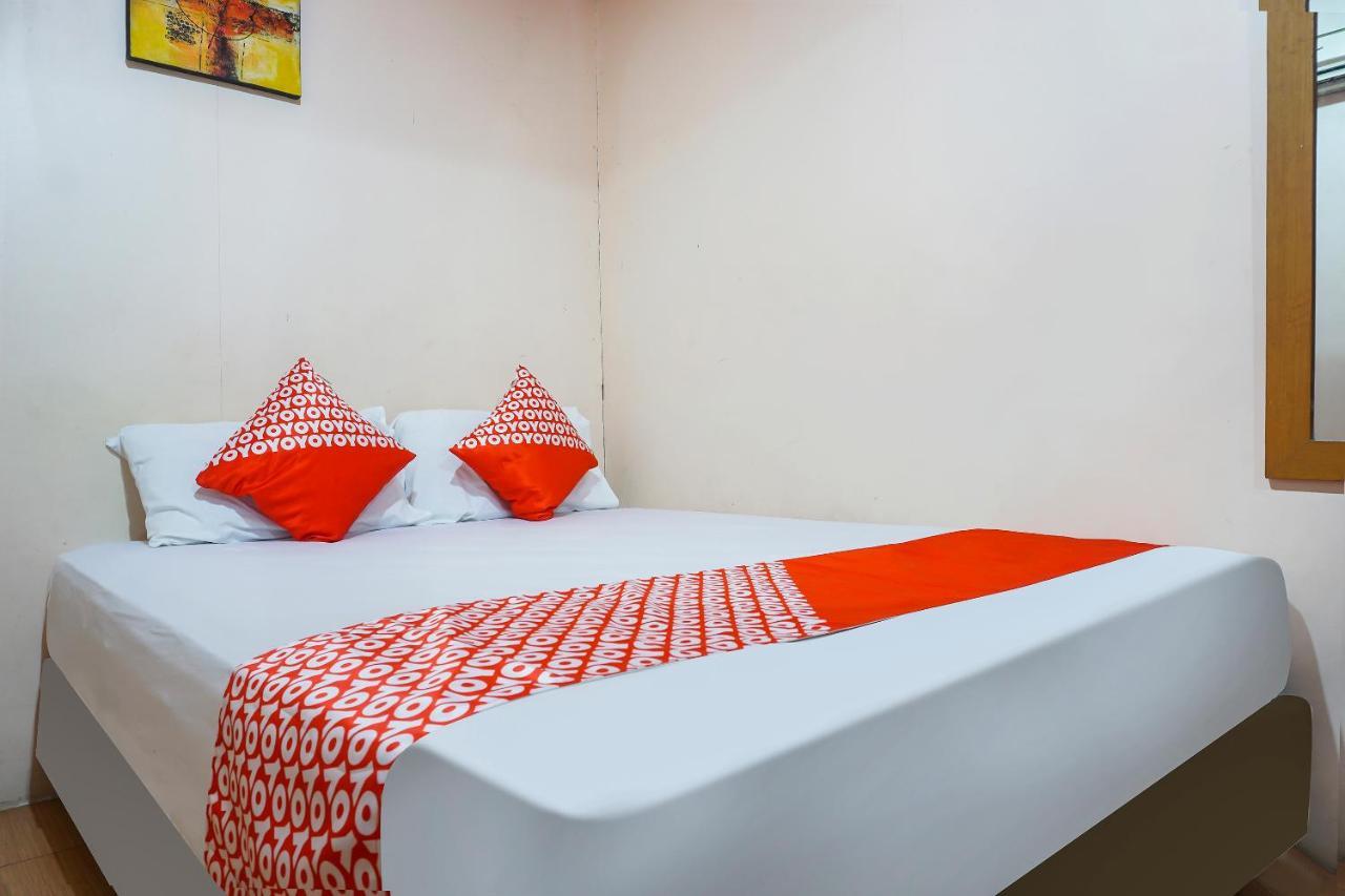 Oyo 90923 Makassar Cottage Balangberu Экстерьер фото